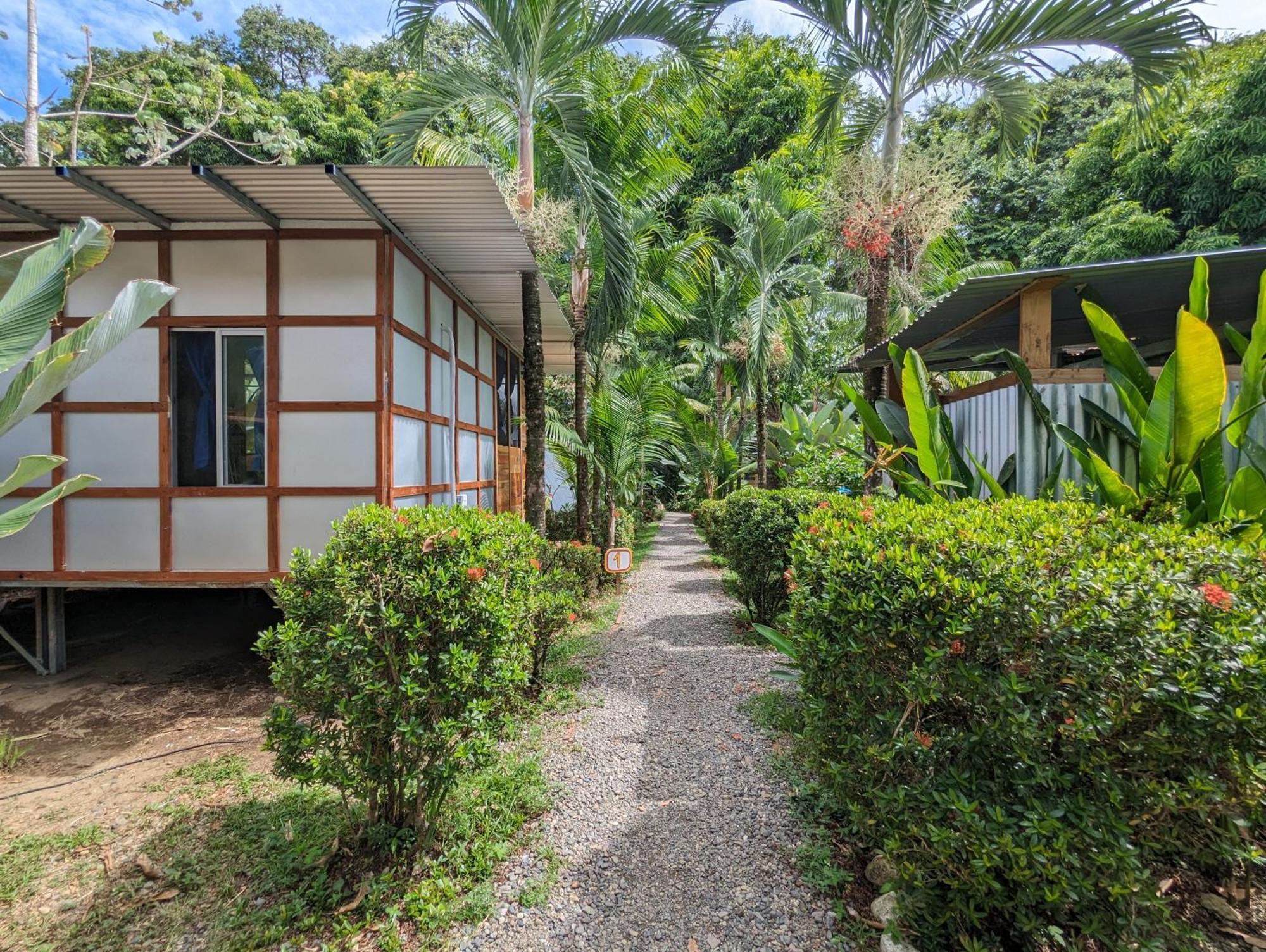 Arboura Eco Cabins Uvita Buitenkant foto
